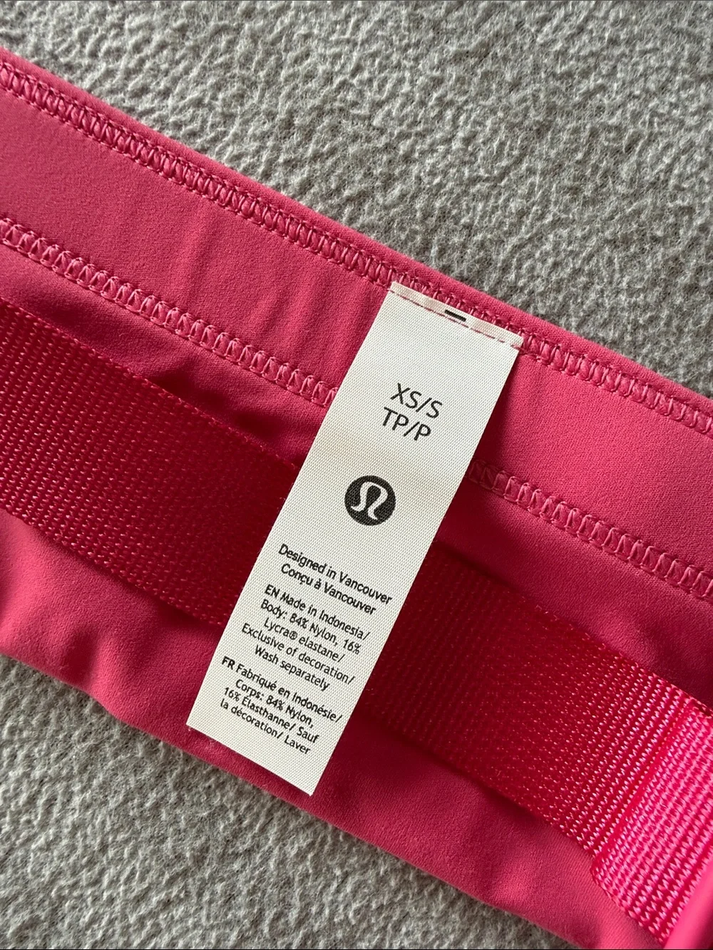 lululemon athletica Fast and Free running belt XS